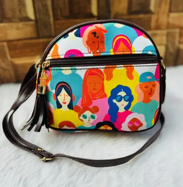 D-SHAPED SLING BAG