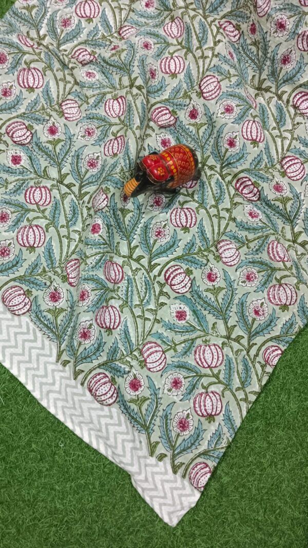 Hand-block Waffle Bath Towel