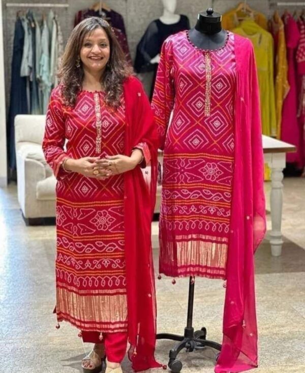 ✨ Designer Chinon Silk Festive Wear Kurti Pant Dupatta Set ✨