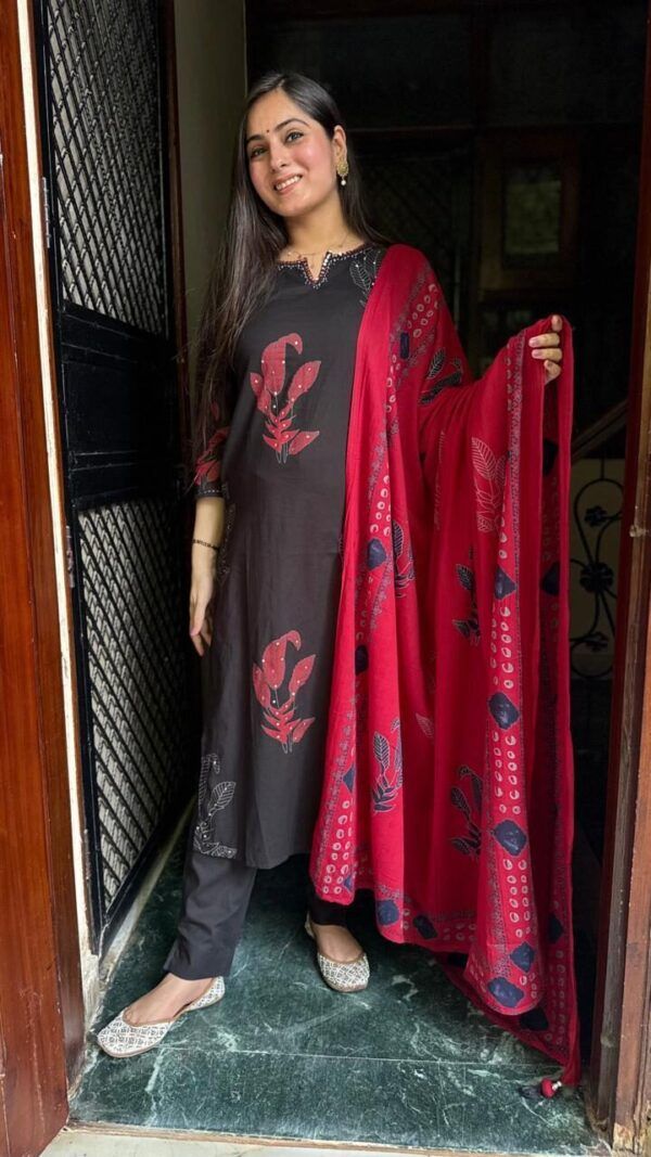Heavy Cotton Sequence Work Kurti Set with Pant & Dupatta |