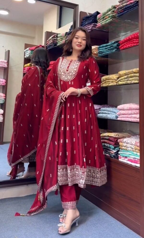 Heavy Chinon Silk Gown-Pant Dupatta Set – Fully Stitched, Ready to Wear (FD-8054)