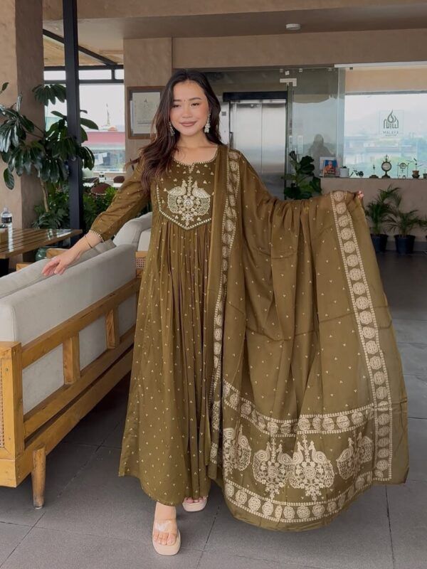 New Launch – Premium Cotton A-Line Kurti Pant Dupatta Set ❣️