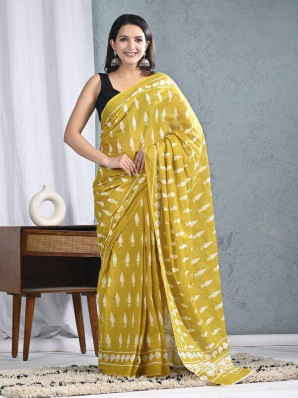 Pure Cotton Mulmul Saree with Blouse Piece